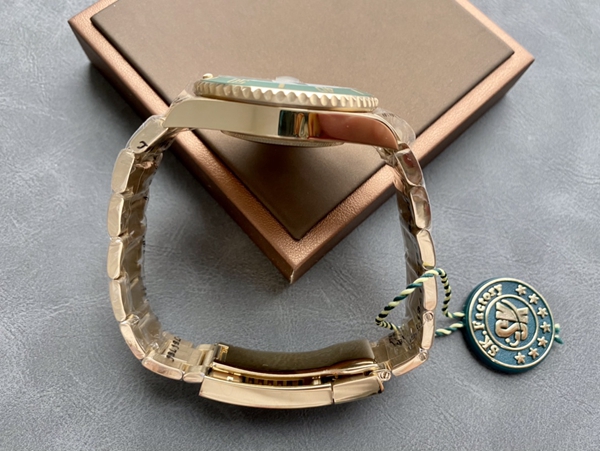 激安ロレックス内部構造